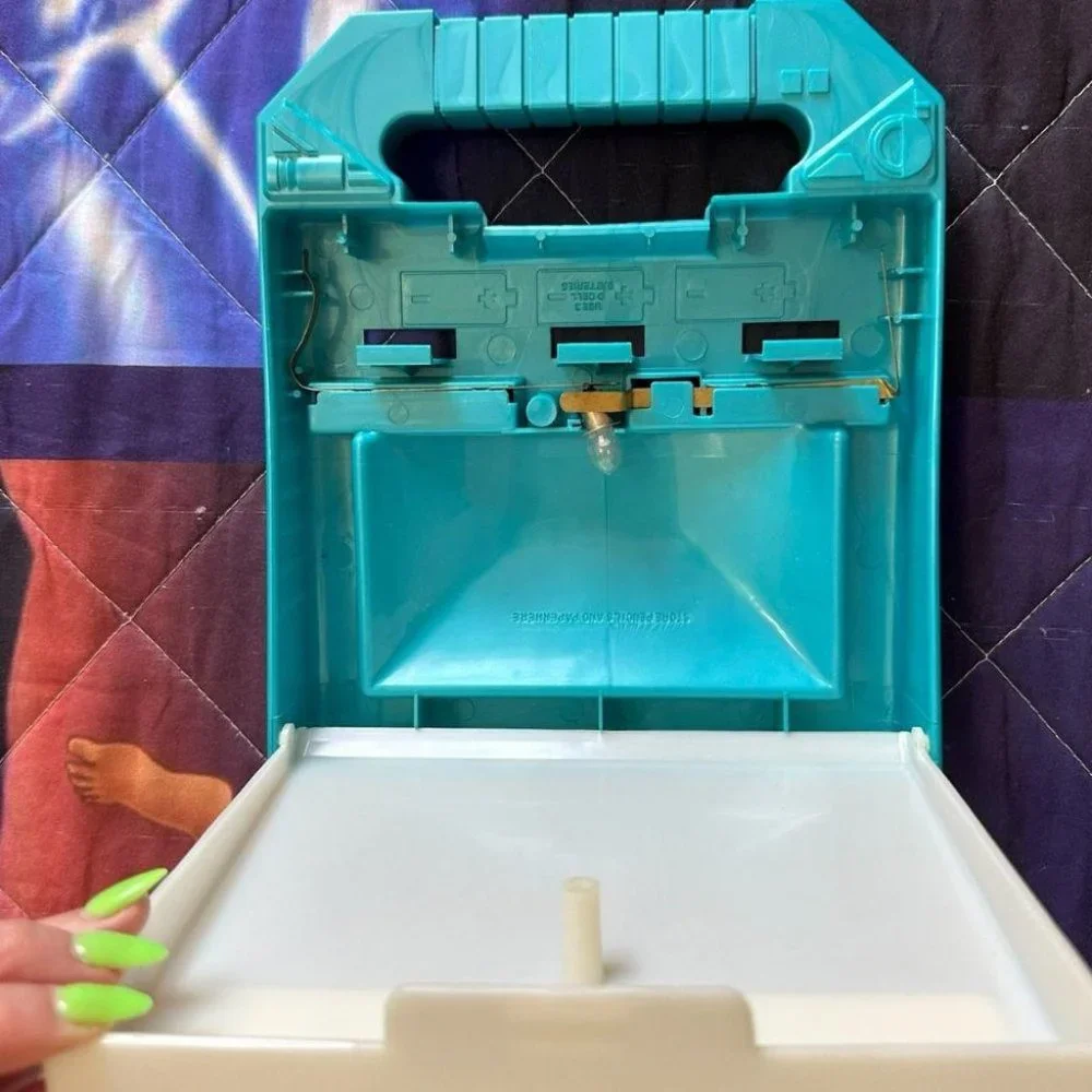 1991 THE LITTLE MERMAID LITE UP DRAWING DESK (LITE‎ UP DESK ONLY)